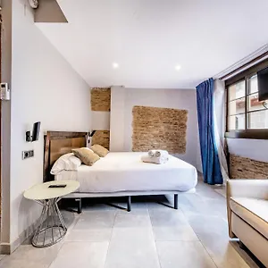 https://ainb-picasso-corders-apartments.topbarcelonahotels.com